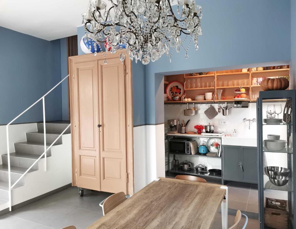 Casa Sebina - Your Design Home On The Lake - 3 Bathrooms 3 Bedrooms Дезенцано-дель-Гарда Екстер'єр фото